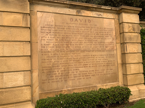 [Stone sign with text about
"David," transcribed below.]